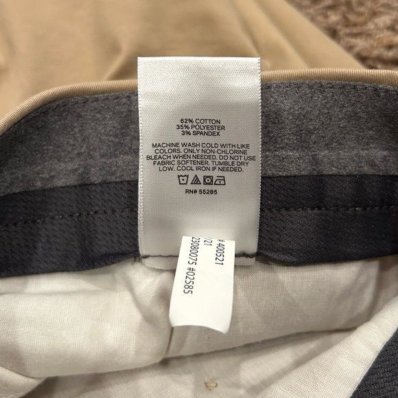 Express Hyper Stretch Slim Khaki Chino Pants - Picture 11 of 13